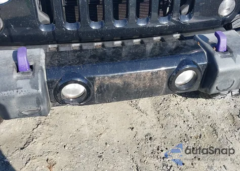 2017 Jeep Wrangler Unlimited Willy Wheeler 4X4 из США, поврежденный, VIN 1C4BJWDG0HL592980